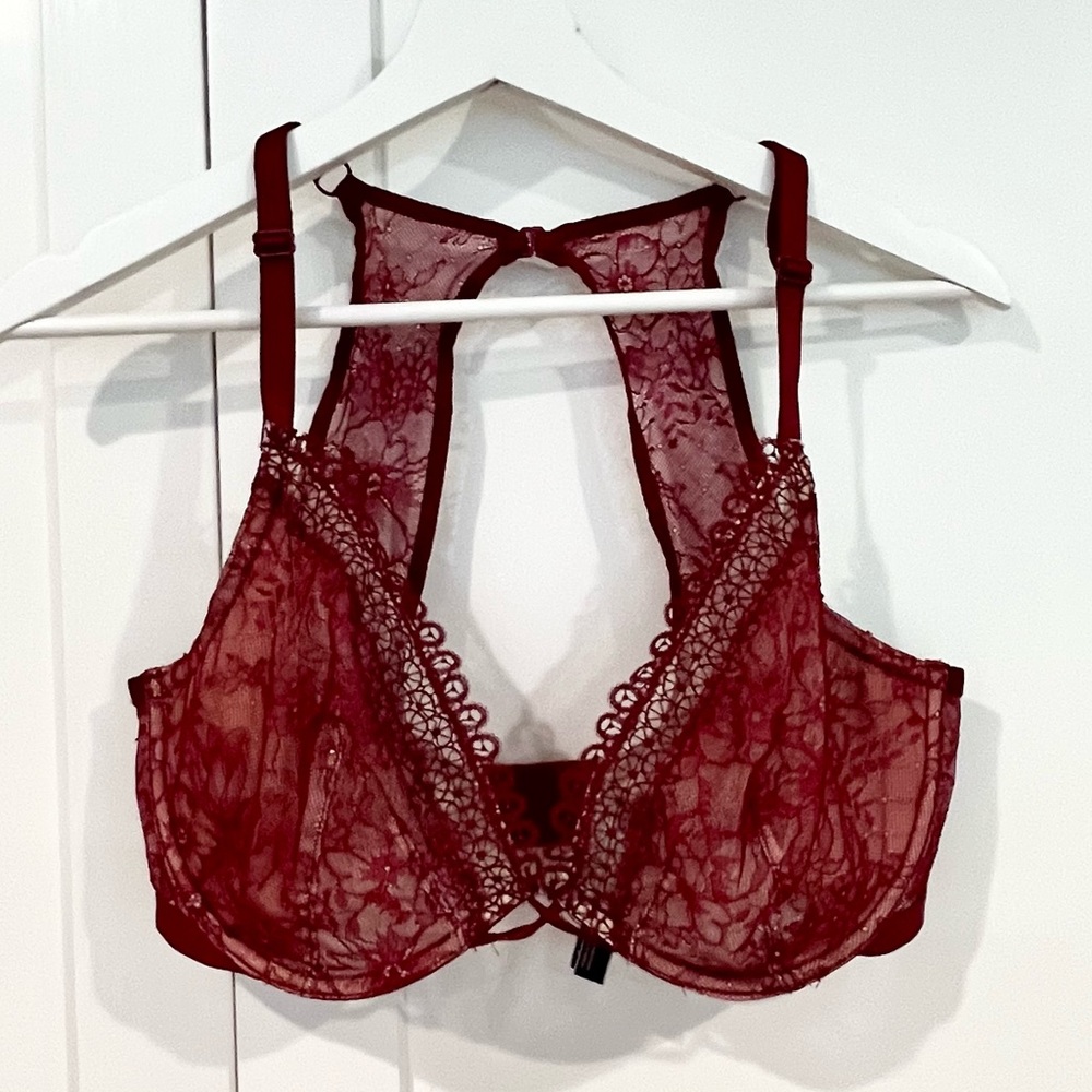 4 for $20 🦋 Victoria’s Secret Lace Underwire Bra 36DD
